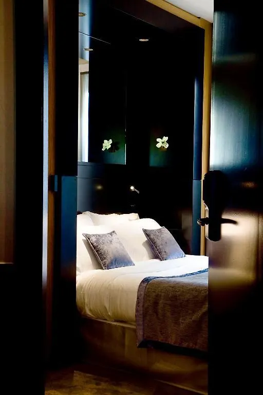 Marceau Champs-elysees 3* Paris