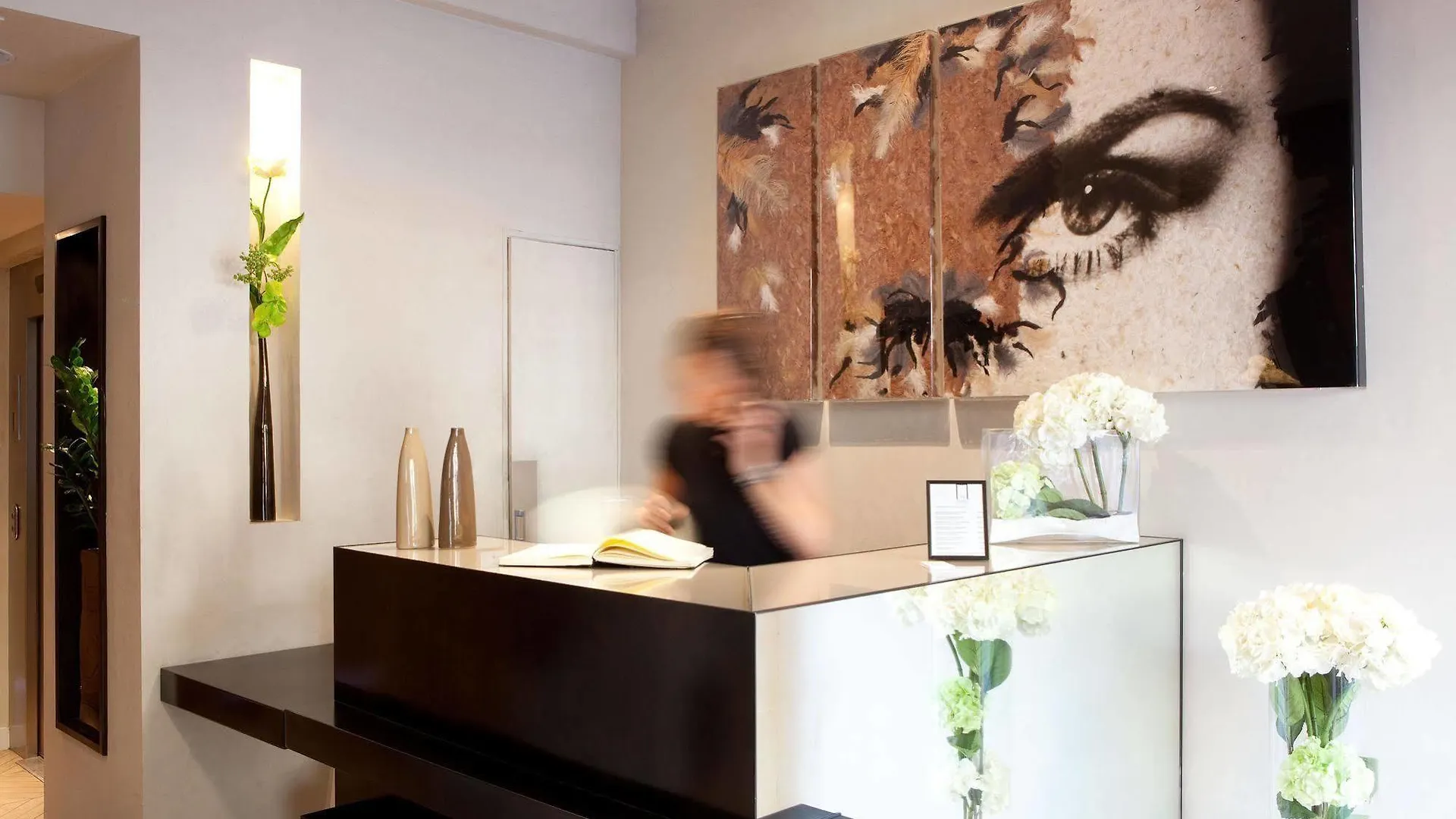 Marceau Champs-elysees 3* Paris