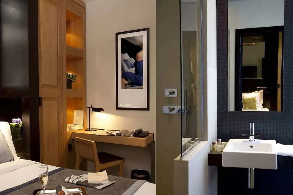 Marceau Champs-elysées Hotel Parigi