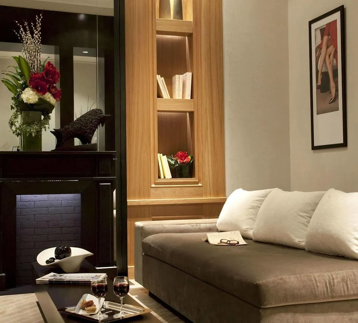 Marceau Champs-elysées Hotel Parigi